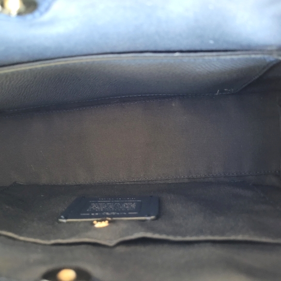 Coach Christie Carryall - Picture 7 of 8